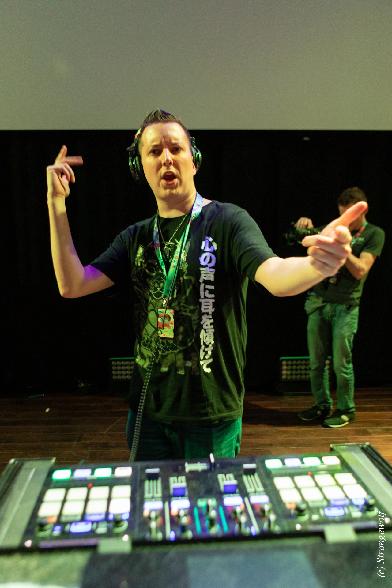 full image 1R3A9539-lr19t.jpg