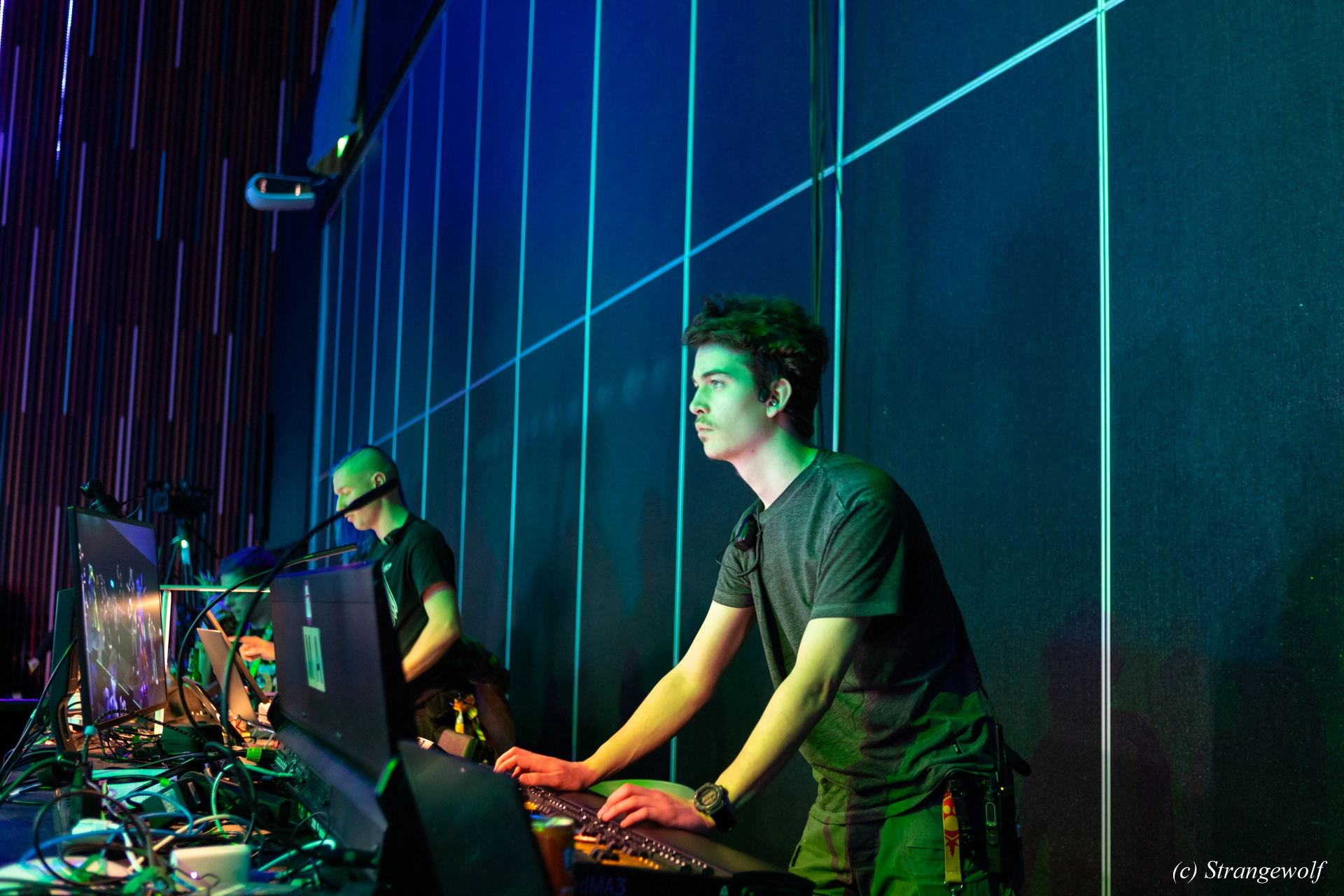 full image 1R3A9801-lr19t.jpg