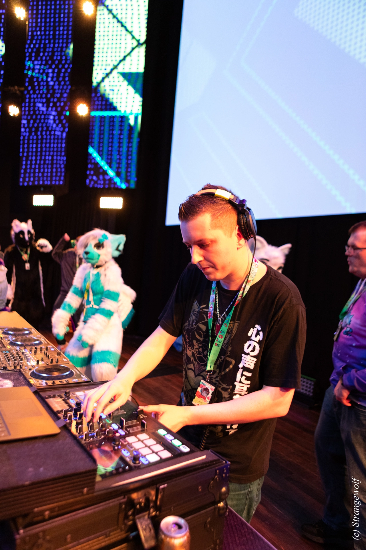 full image 1R3A9633-lr19t.jpg