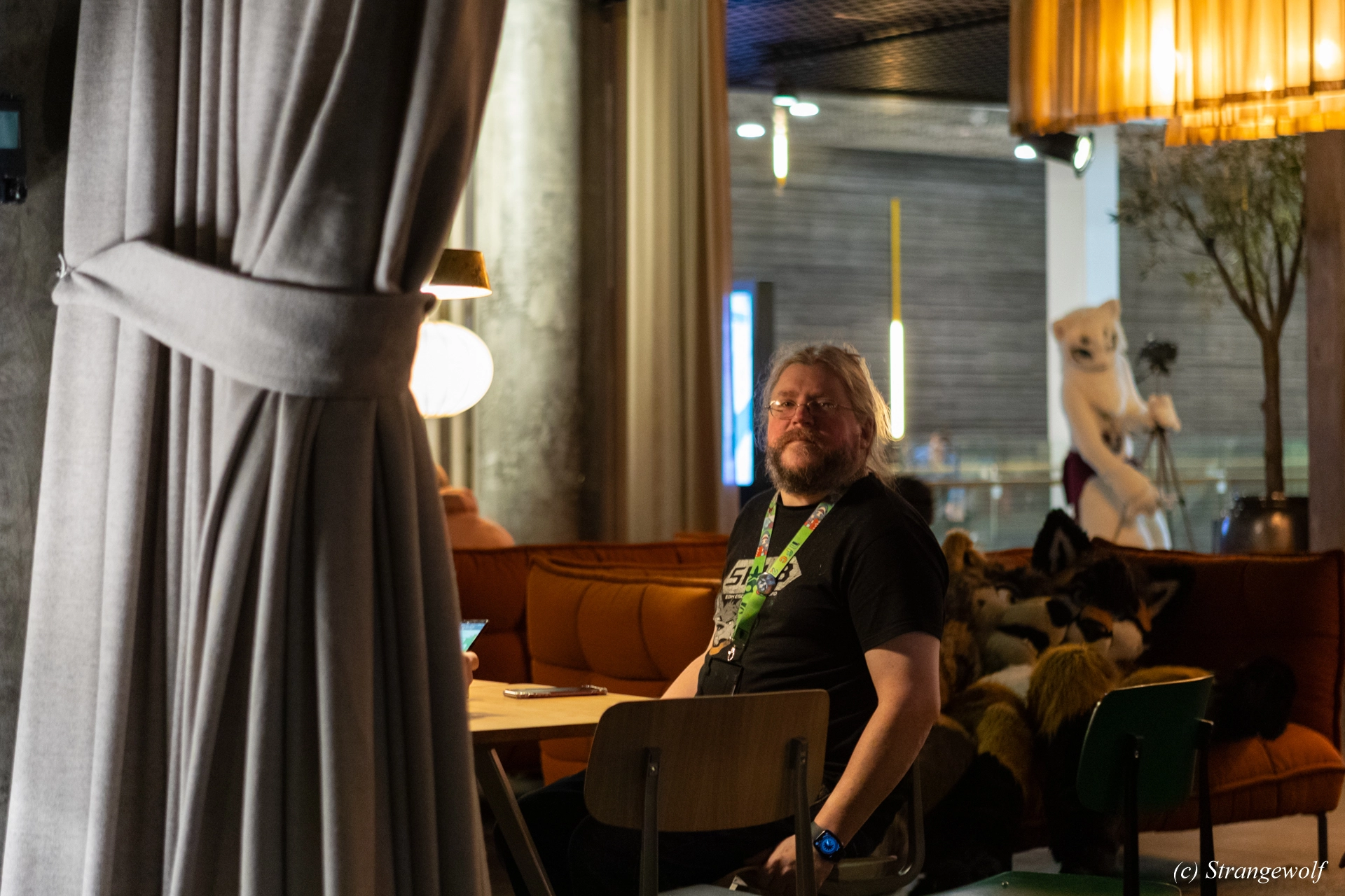 full image 1R3A9920-lr19t.jpg