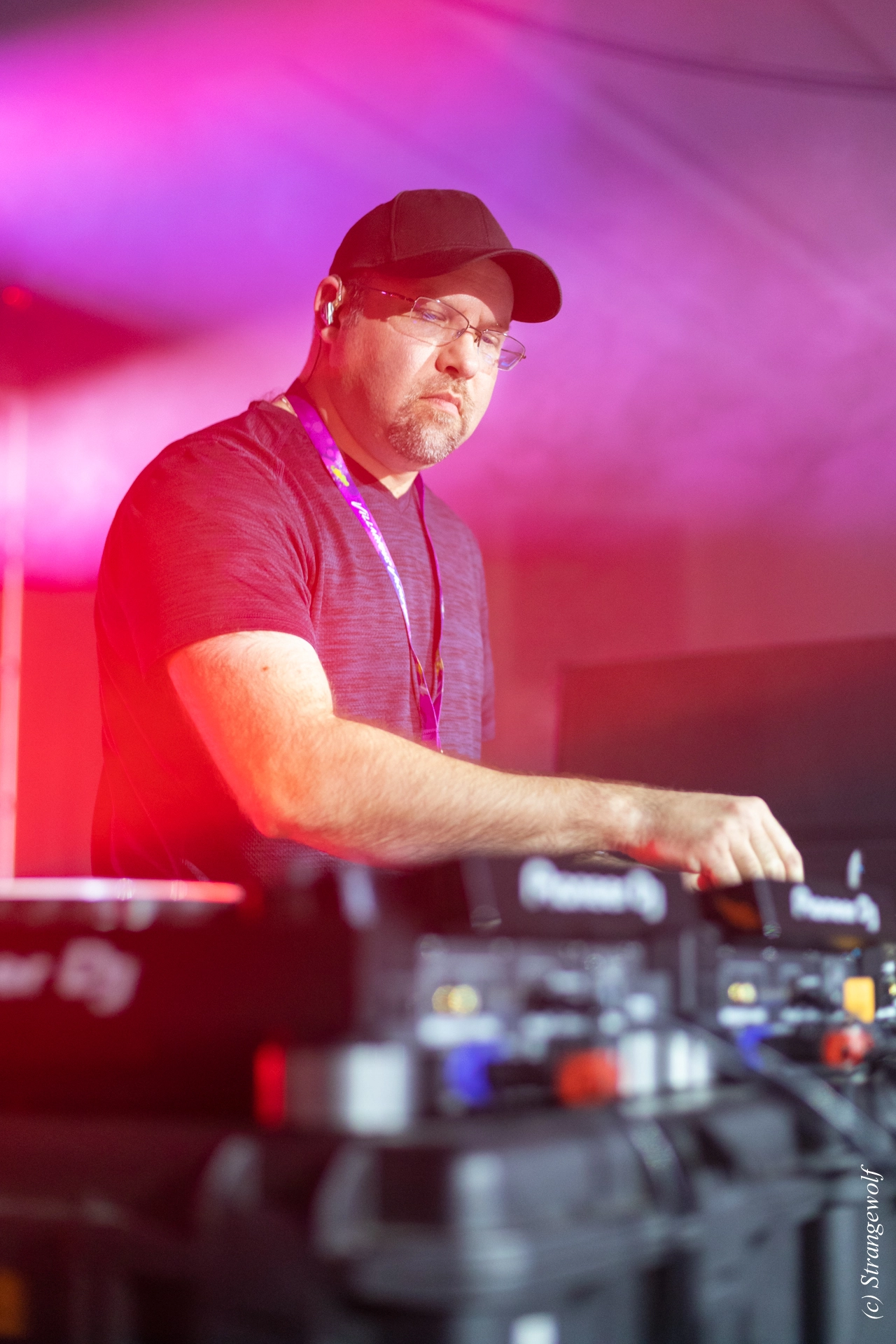 full image 1R3A0716-lr19t.jpg