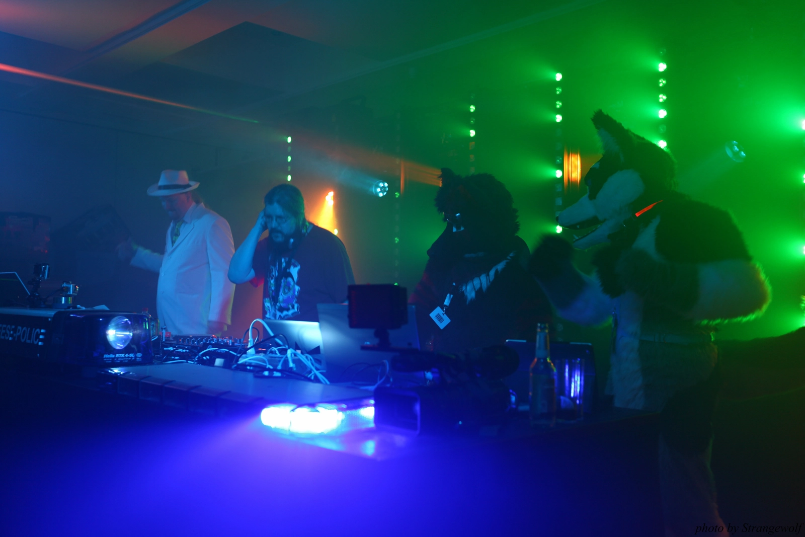 full image IMG_7625-lr16t.jpg