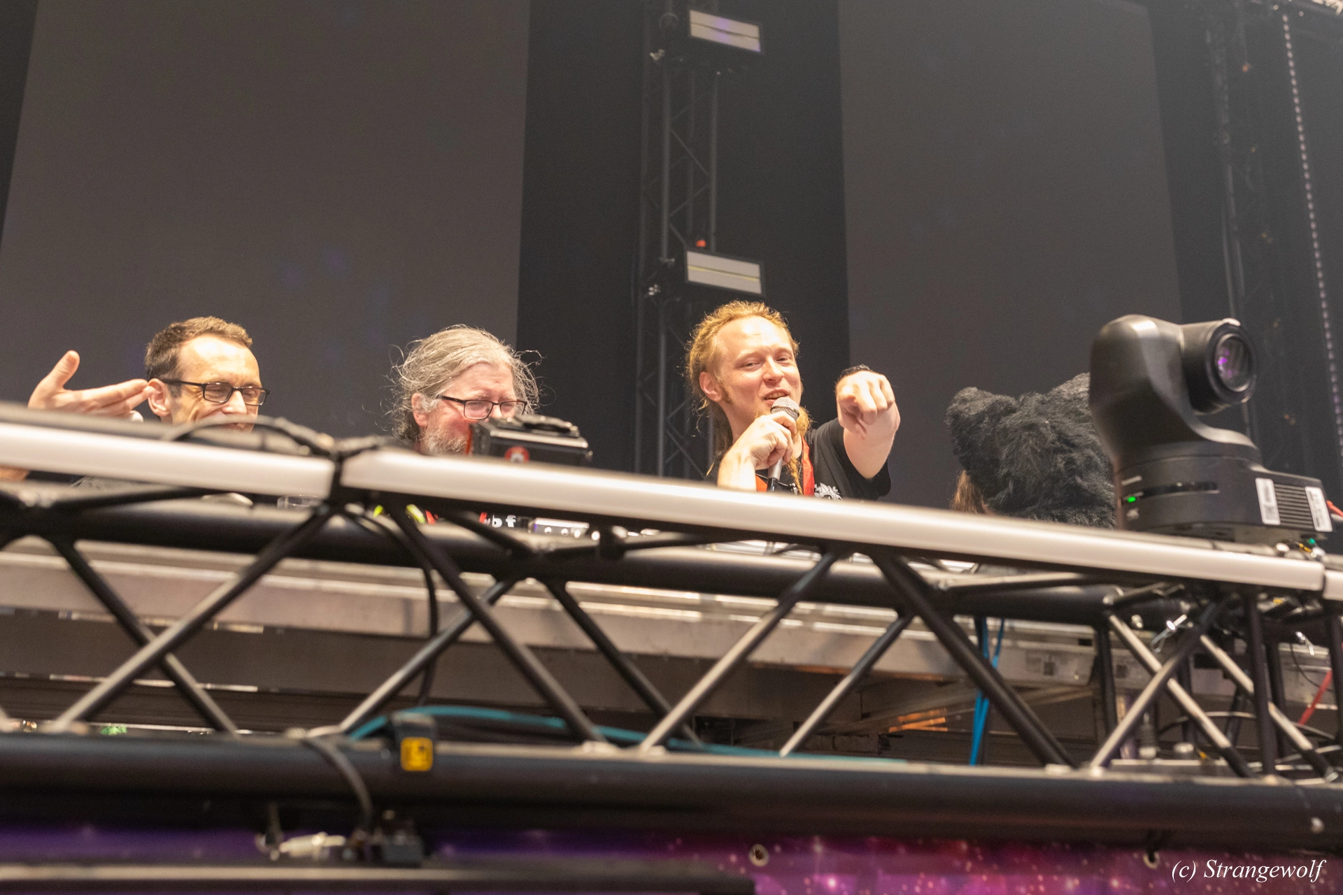 full image 1R3A9614-lr19t.jpg