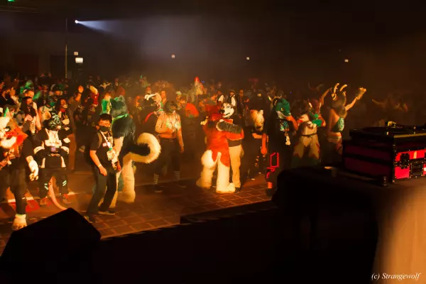 IMG_2102-lr.jpg of MFF/MFF2021/Dances/