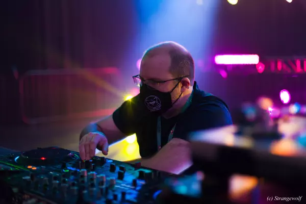 IMG_2640-lr.jpg of MFF/MFF2021/Dances/