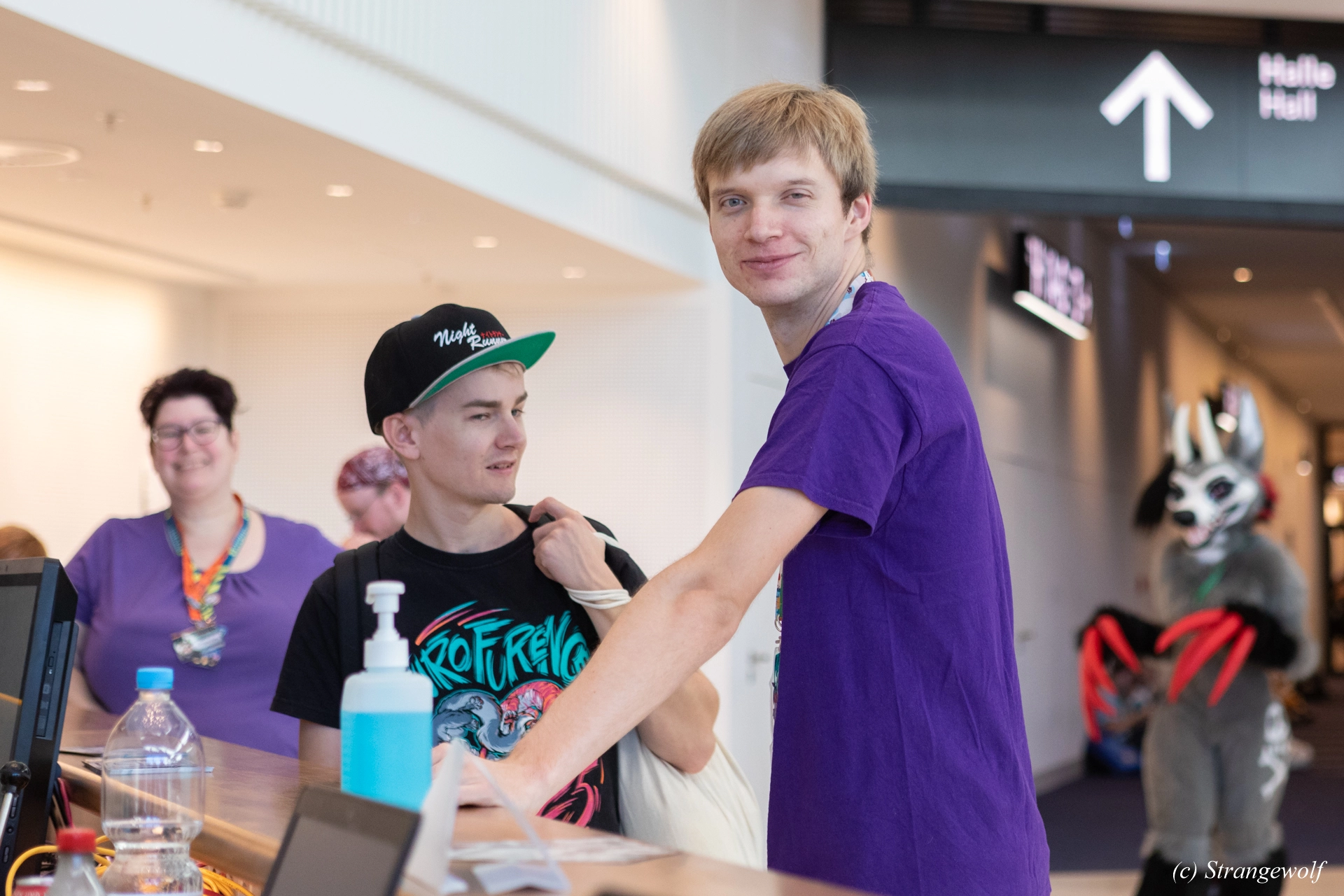 full image 1R3A2735-lr19t.jpg