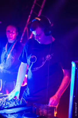 IMG_6718-lr19t.jpg of EF/EF23/