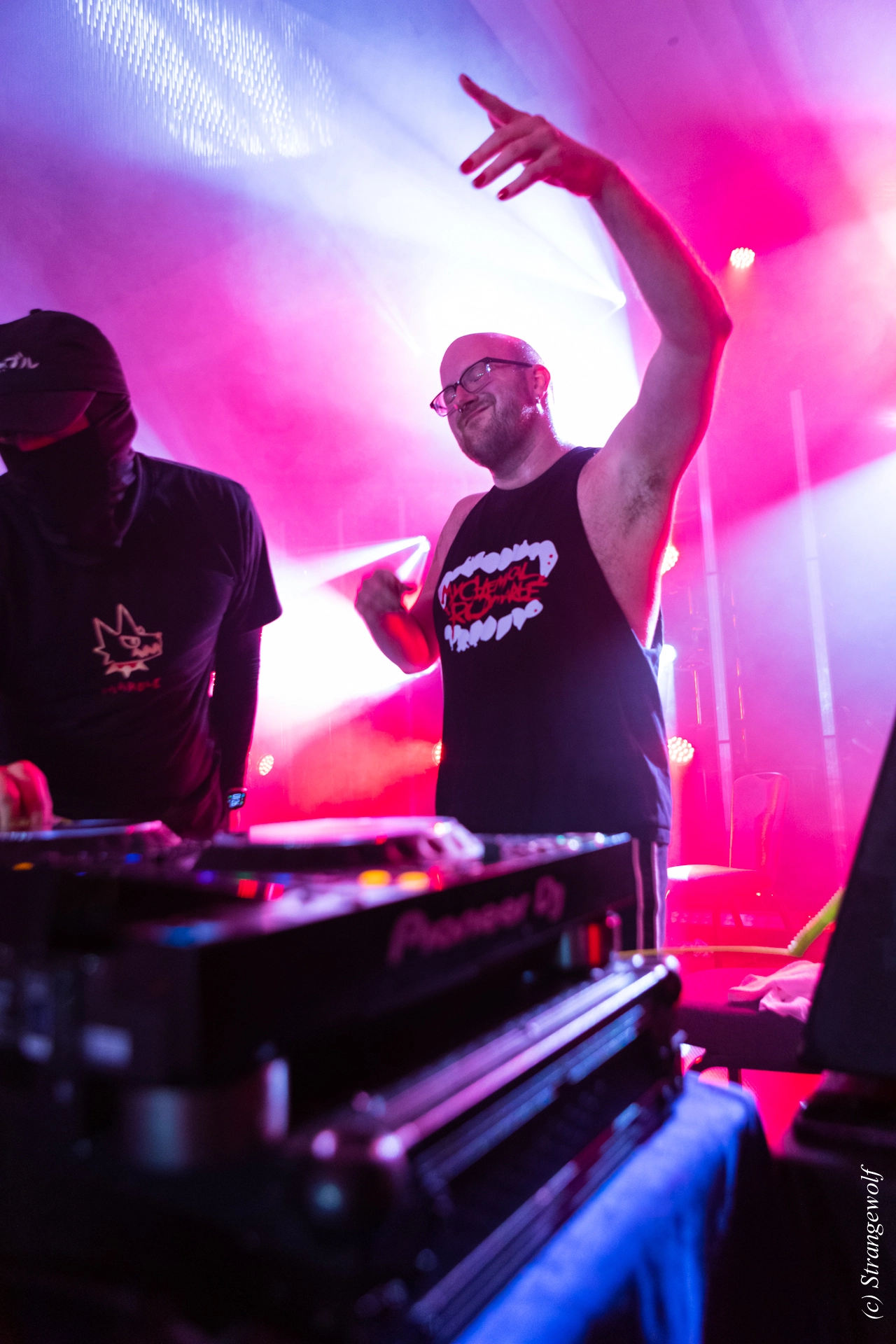 full image 1R3A6528-lr19t.jpg