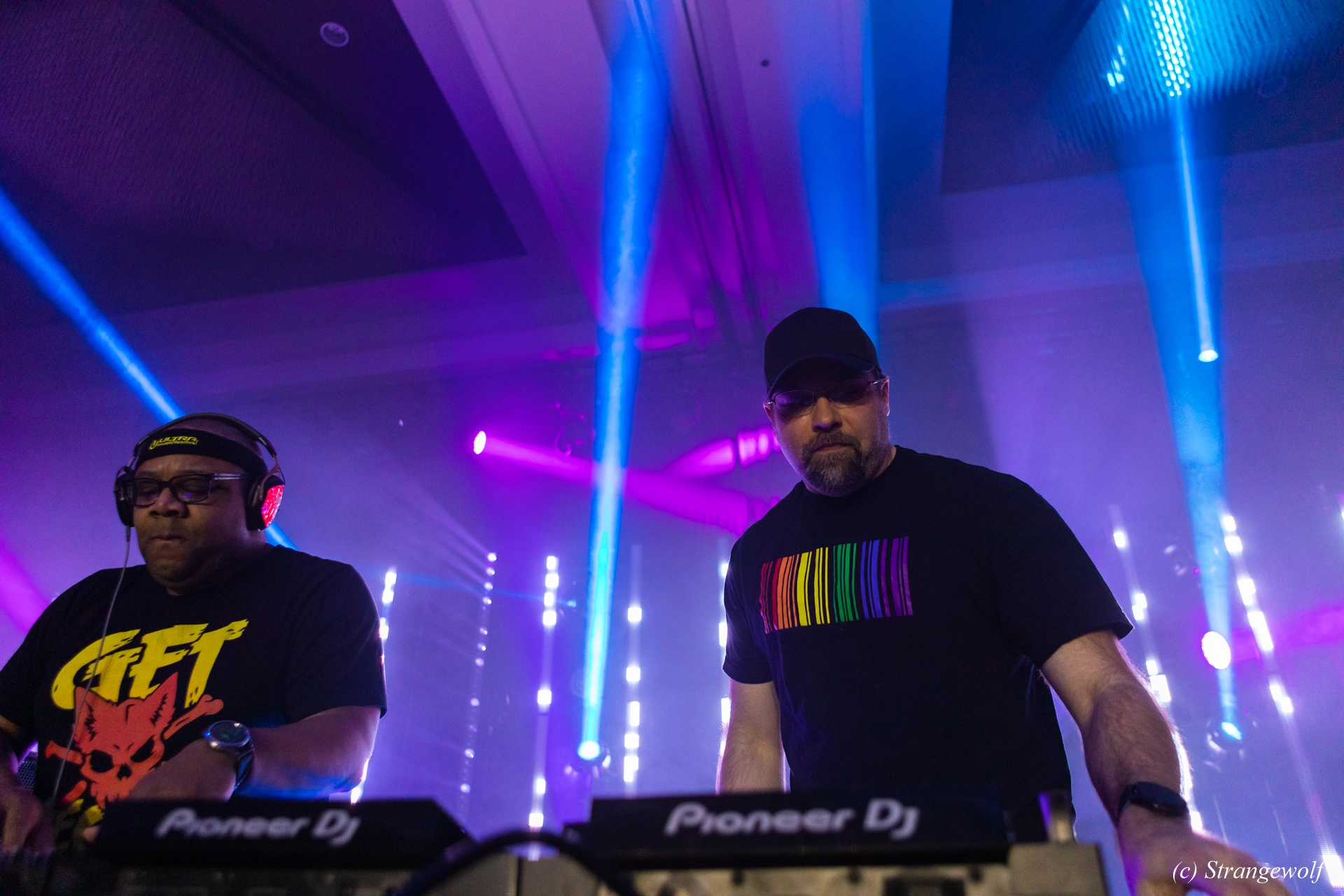 full image 1R3A5401-lr19t.jpg