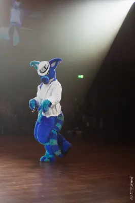 IMG_6394-lr19t.jpg of EF/EF23/