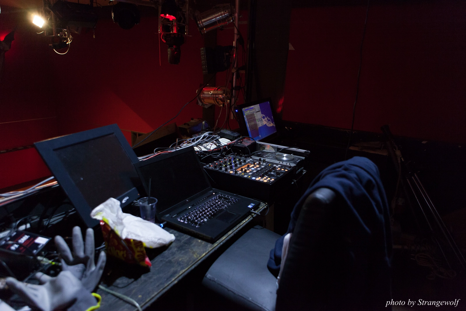 full image IMG_5570-lr16t.jpg