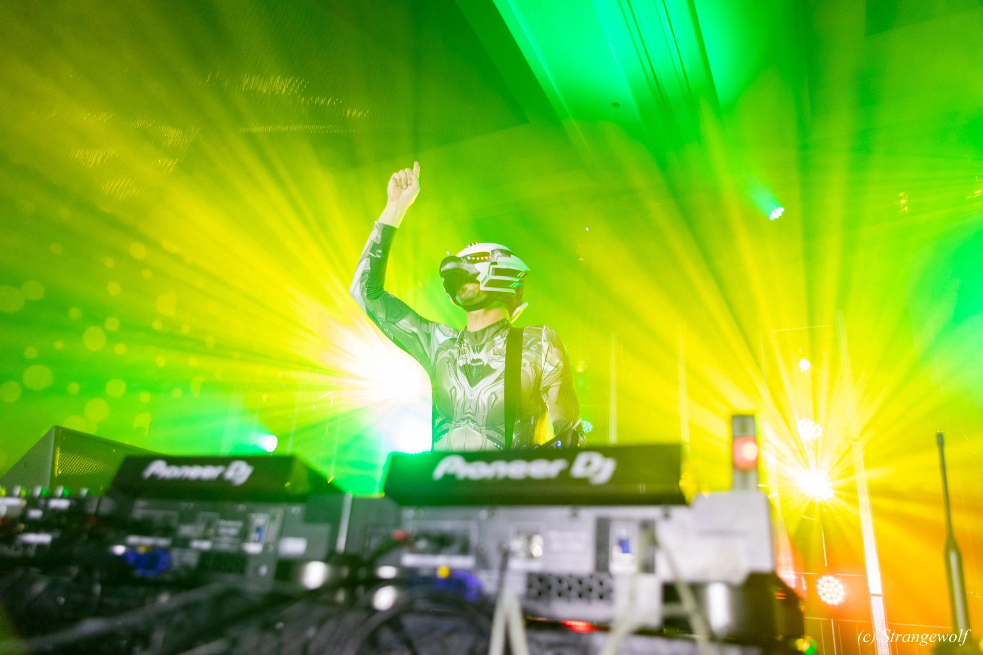 full image 1R3A4670-lr19t.jpg