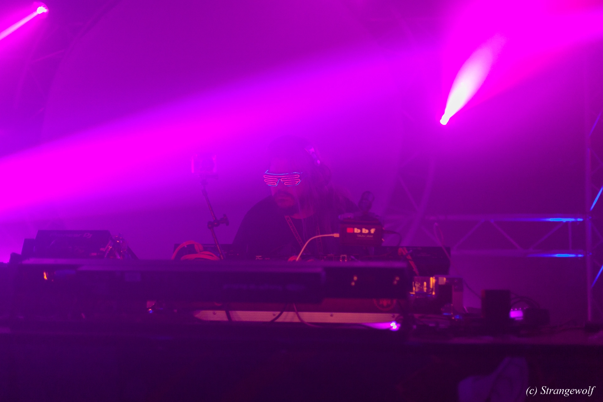 full image IMG_6385-lr19t.jpg