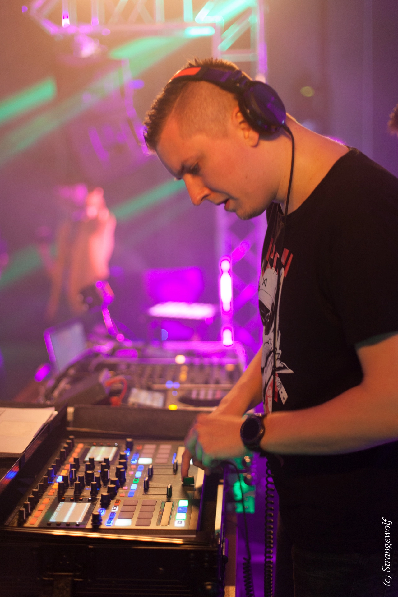 full image IMG_6846-lr19t.jpg