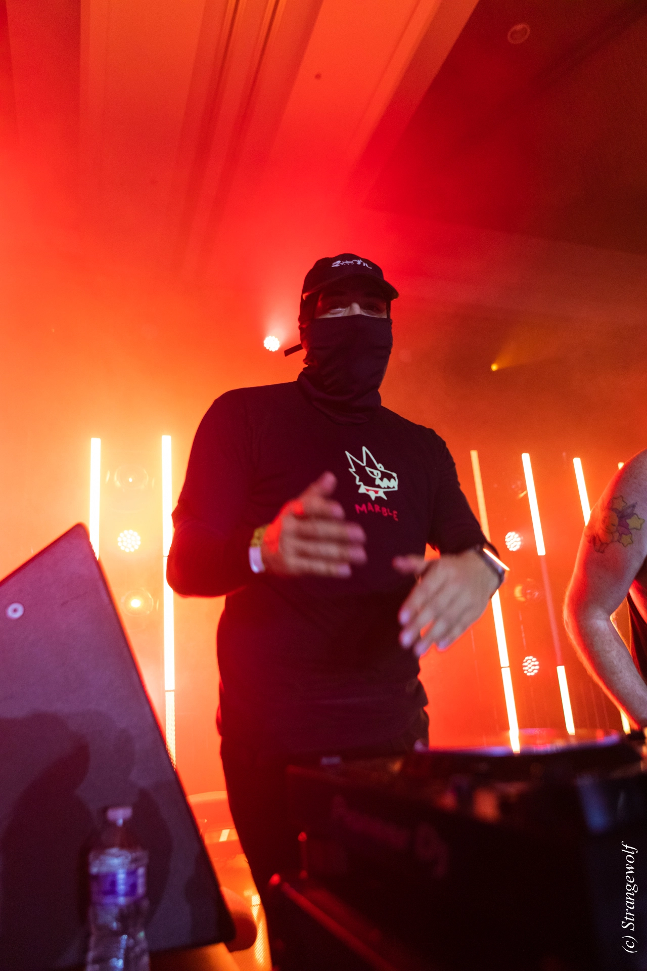 full image 1R3A6744-lr19t.jpg