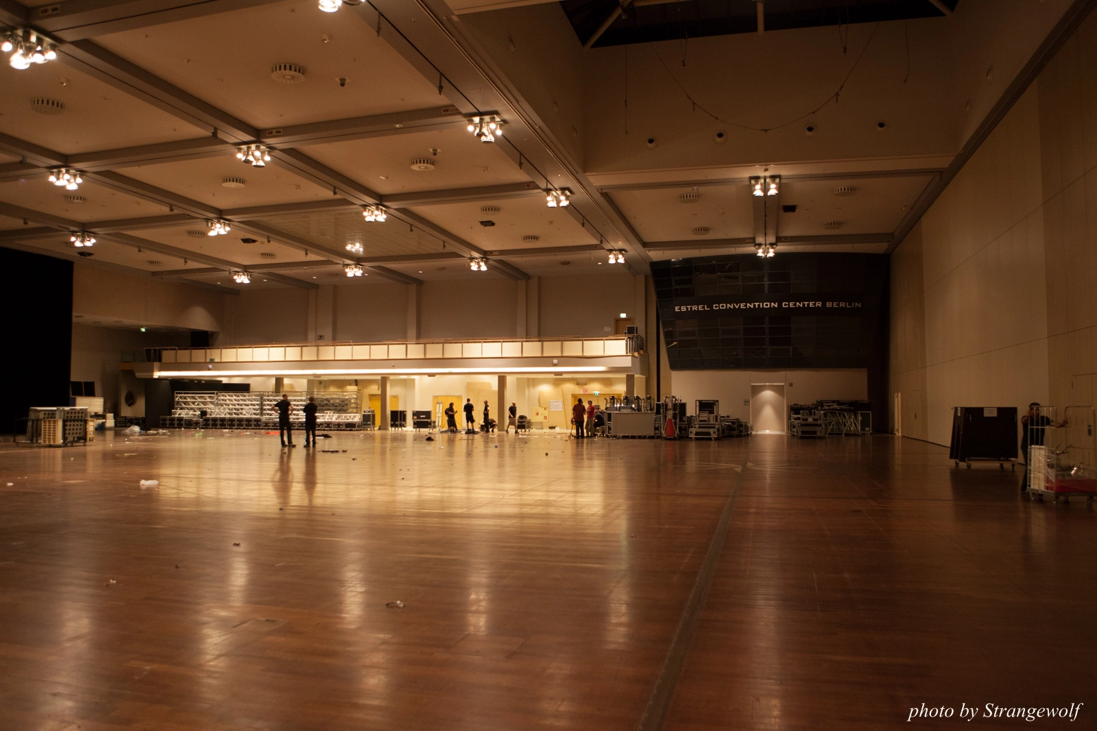 full image IMG_0410-lr16t.jpg