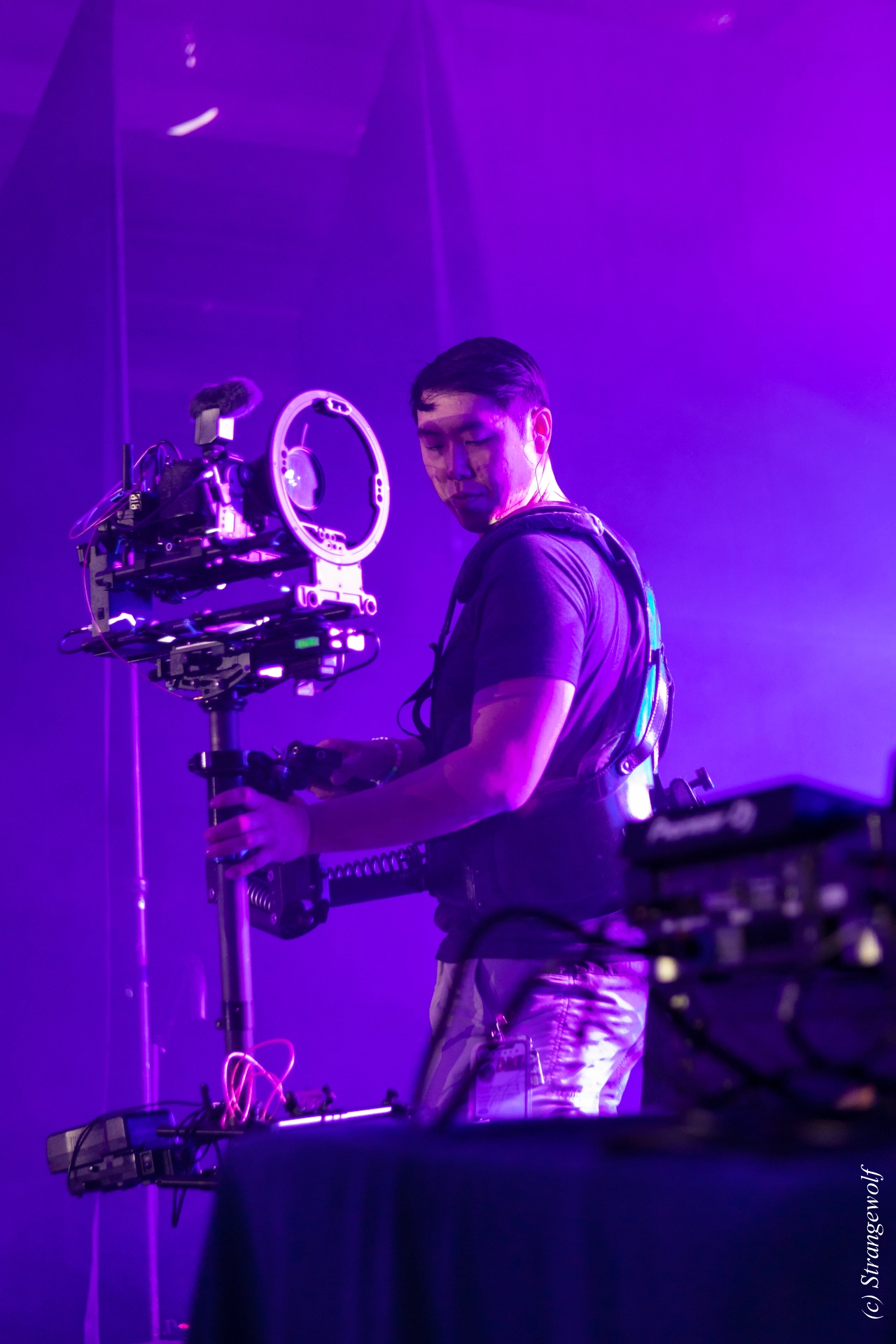 full image 1R3A5164-lr19t.jpg