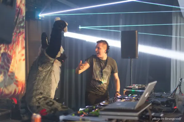 IMG_8670-lr16t.jpg of CFD/CFD16/