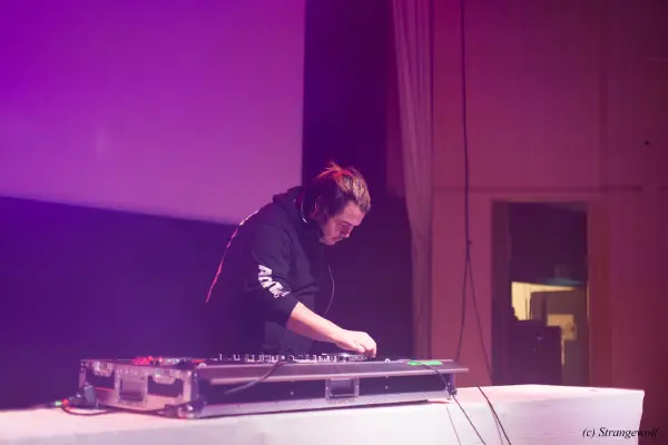 IMG_9954-lr19t.jpg of NFC/NFC2019/