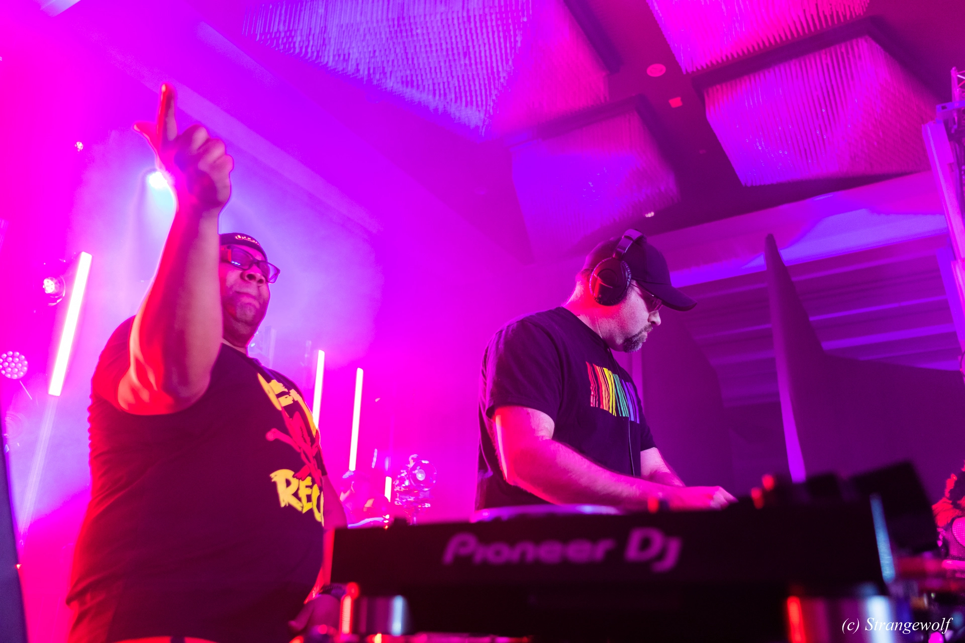 full image 1R3A5289-lr19t.jpg