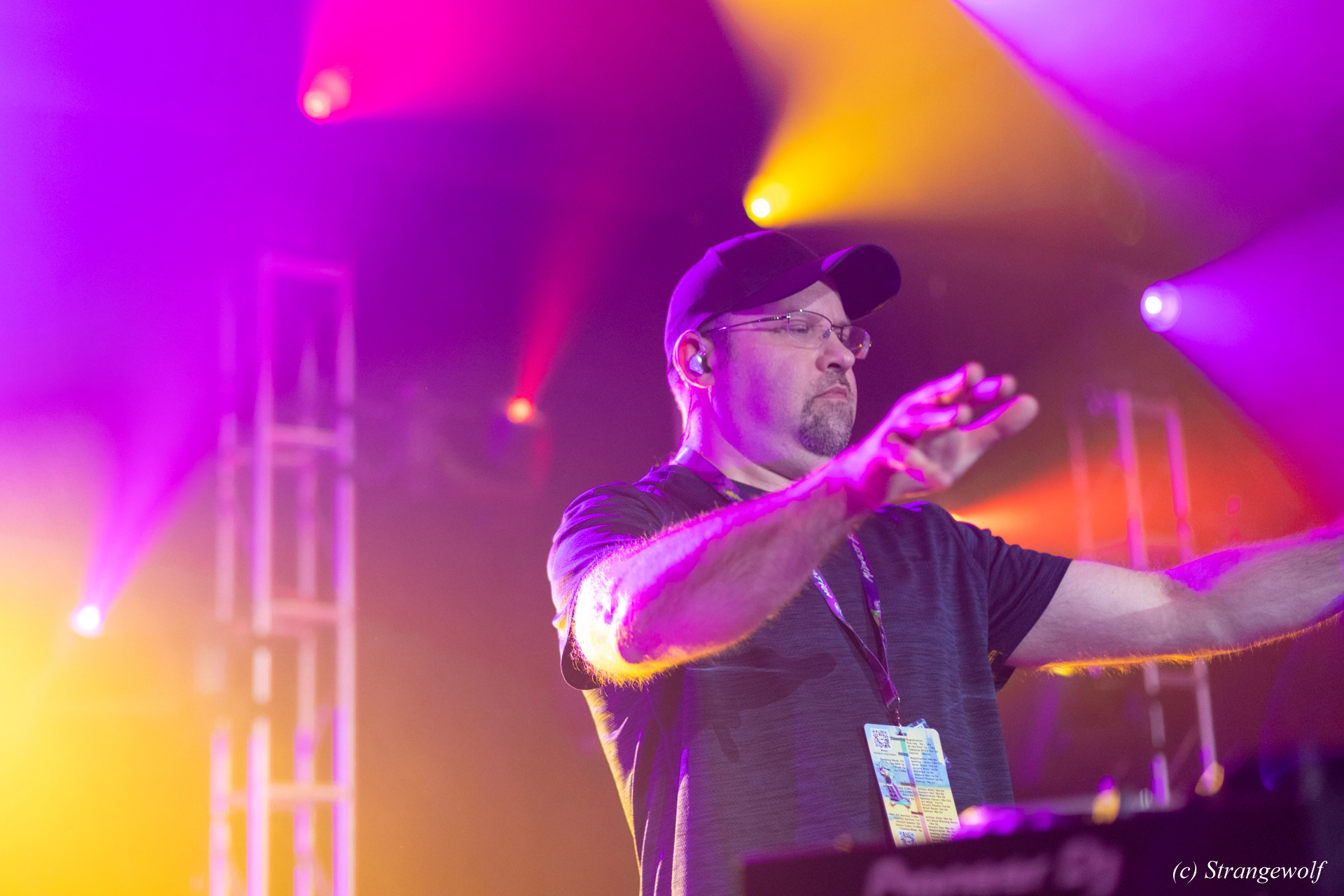 full image 1R3A0705-lr19t.jpg