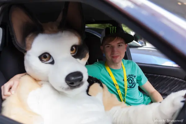 IMG_6858-lr19t.jpg of EF/EF23/MotorFurs/