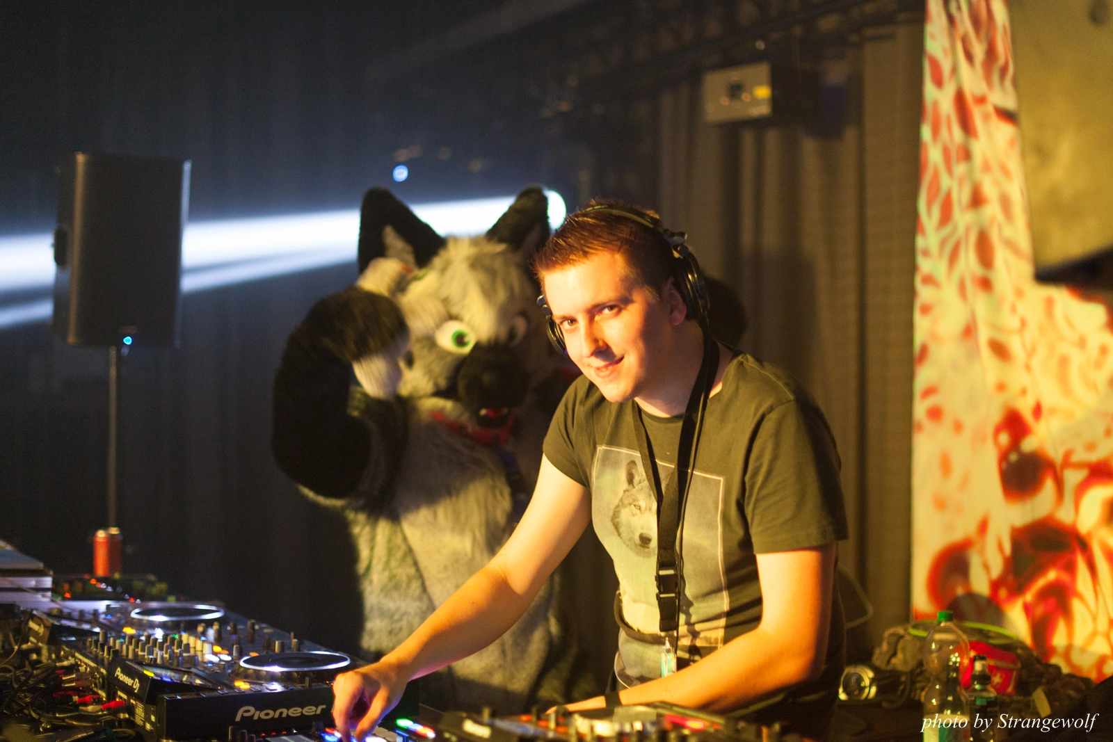 full image IMG_8686-lr16t.jpg