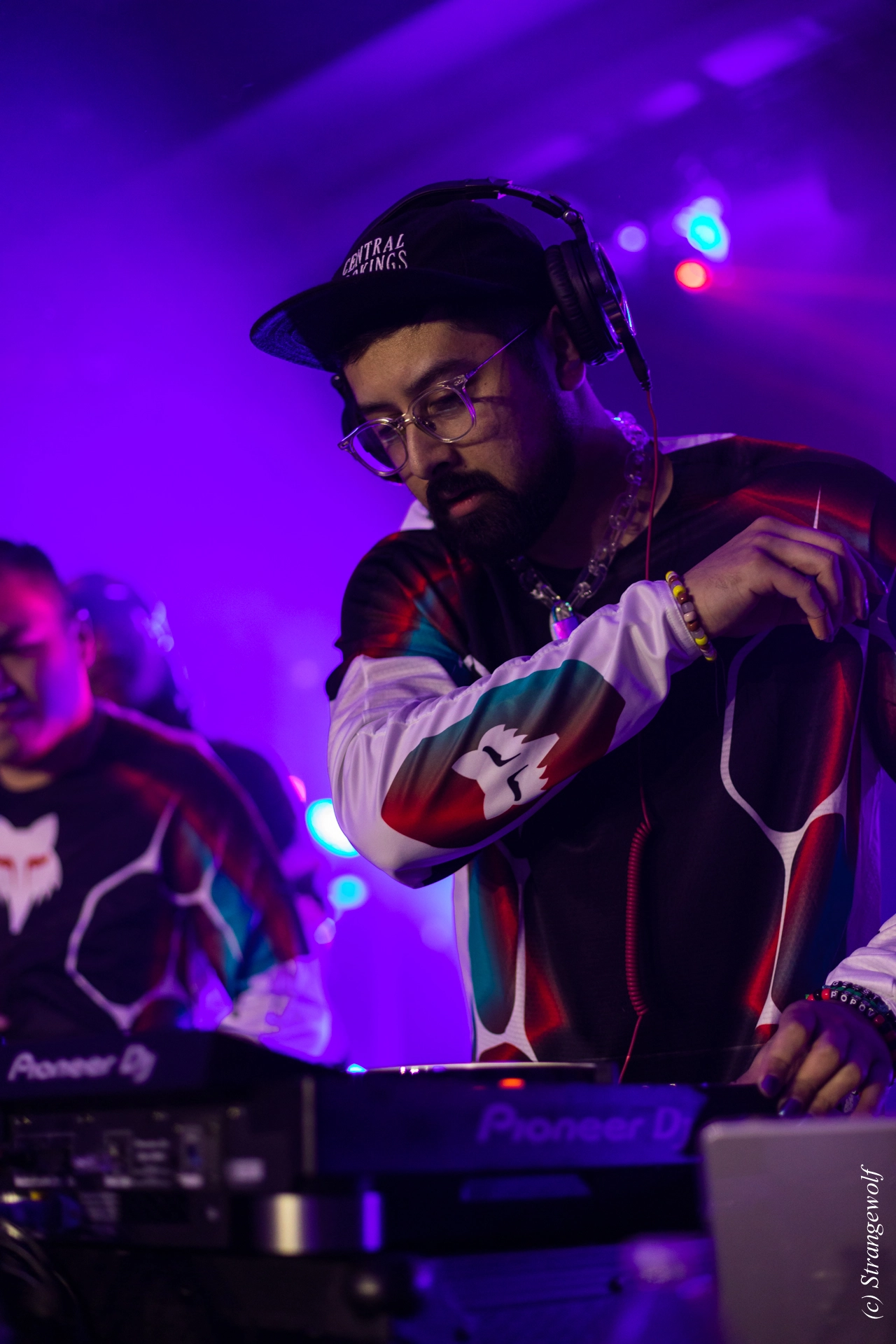 full image 1R3A5880-lr19t.jpg