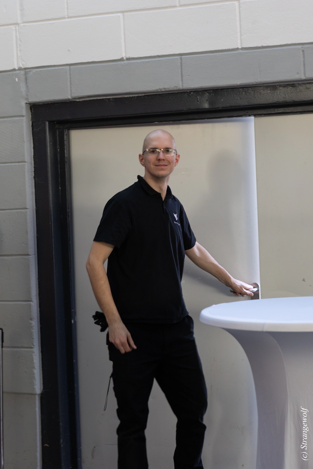 full image 1R3A7468-lr19t.jpg