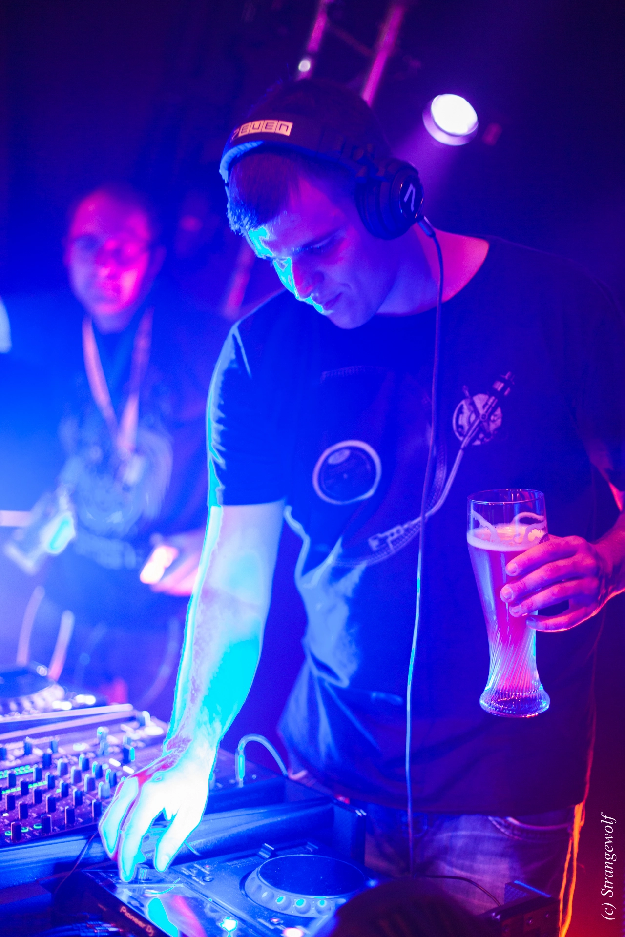 full image IMG_6732-lr19t.jpg