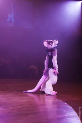 IMG_6372-lr19t.jpg of EF/EF23/