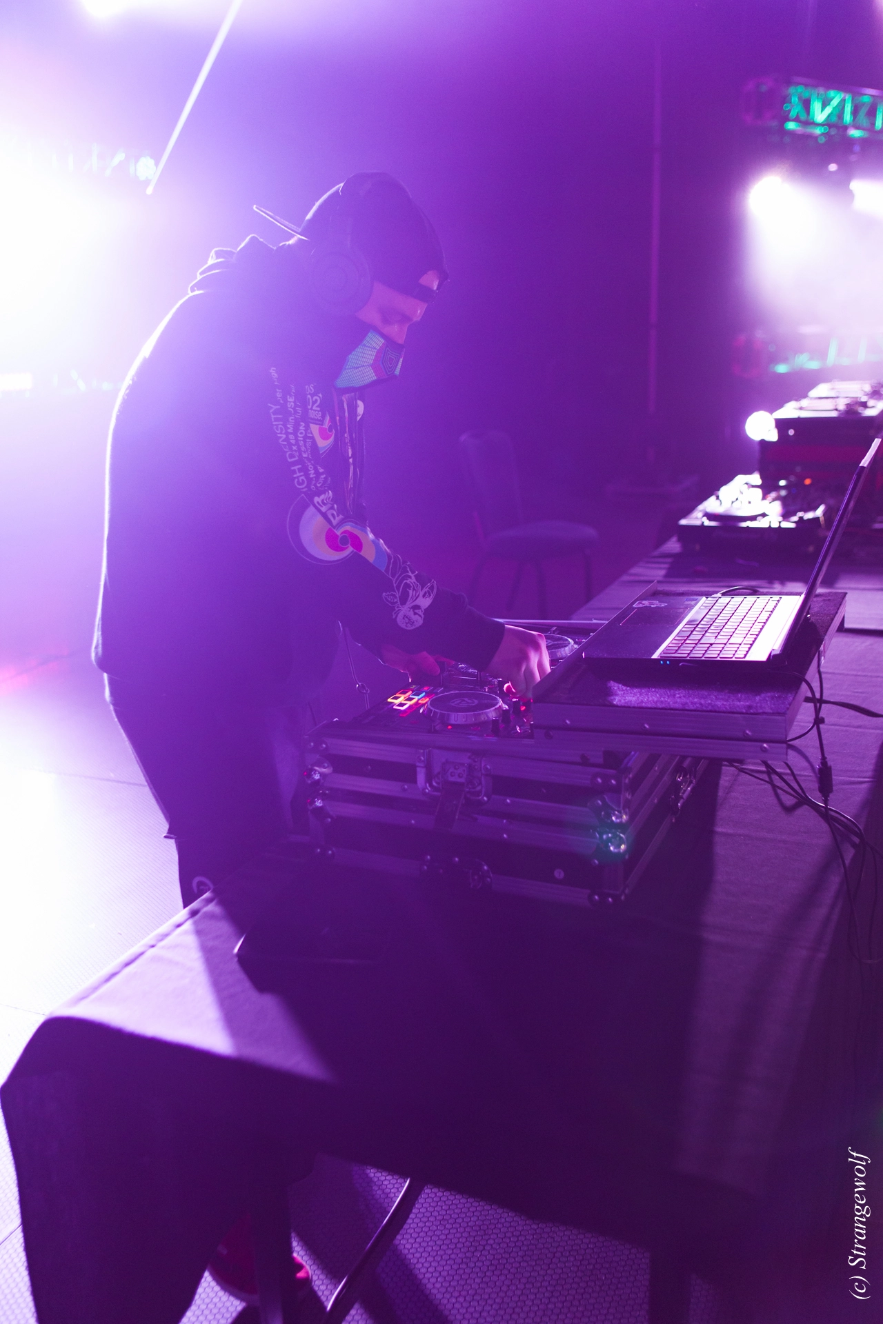 full image IMG_2440-lr19t.jpg