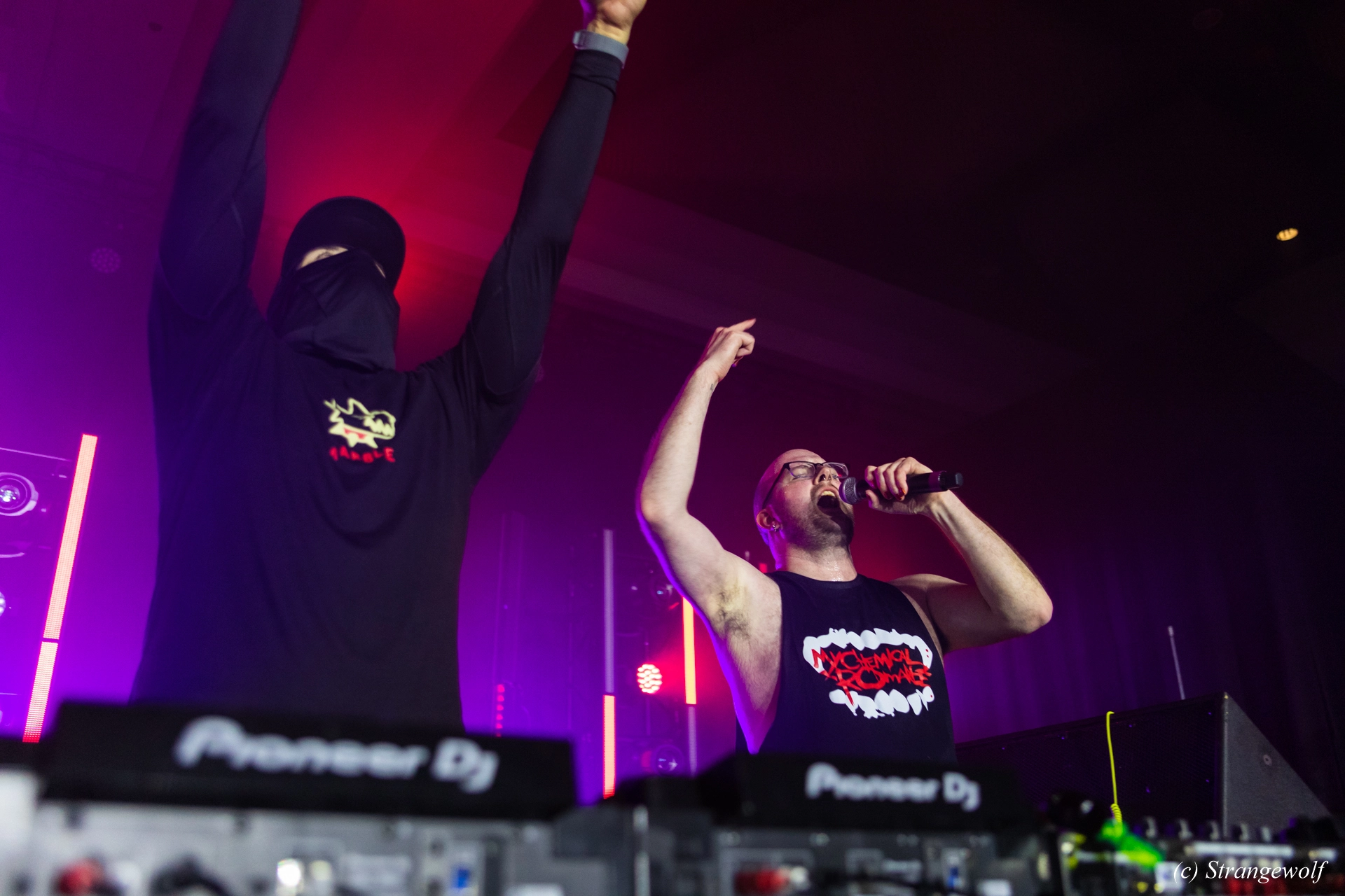 full image 1R3A7184-lr19t.jpg