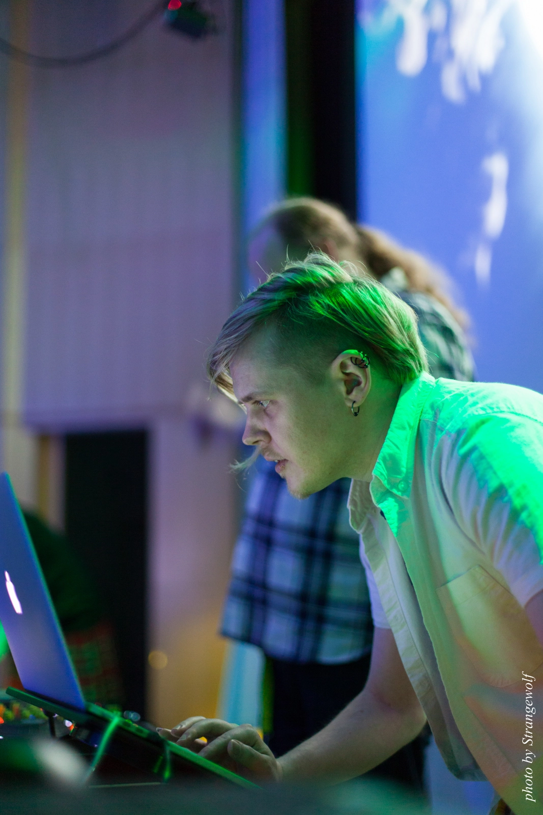 full image IMG_2205-lr16t.jpg