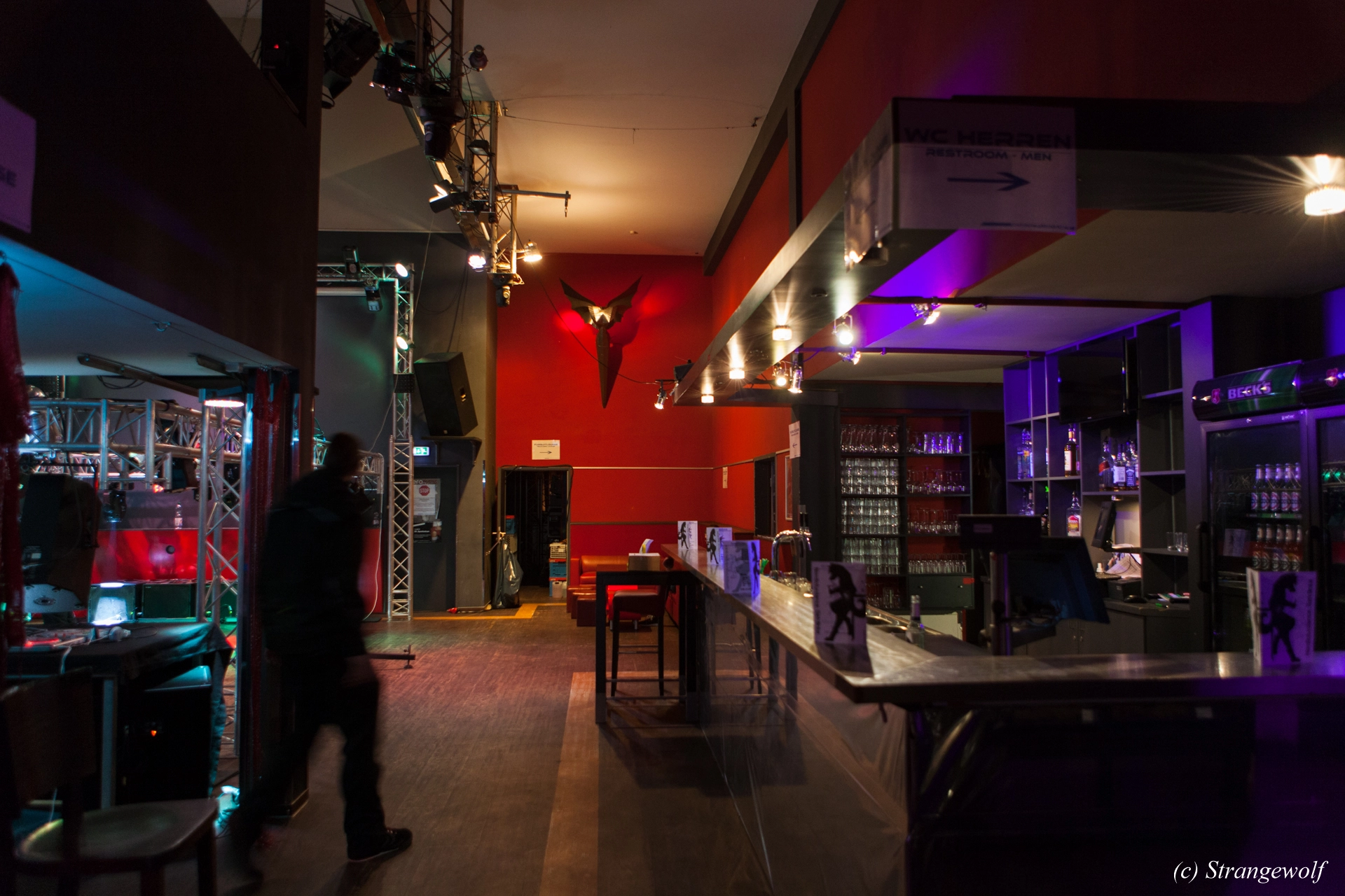 full image IMG_1047-lr19t.jpg