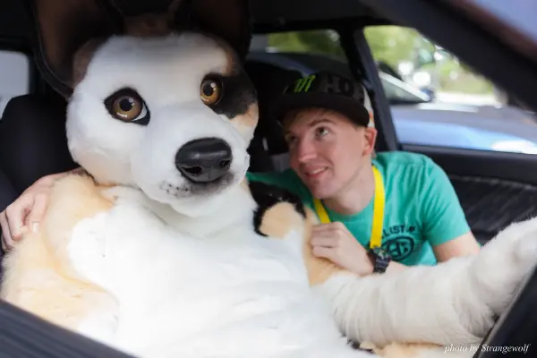 IMG_6854-lr19t.jpg of EF/EF23/MotorFurs/