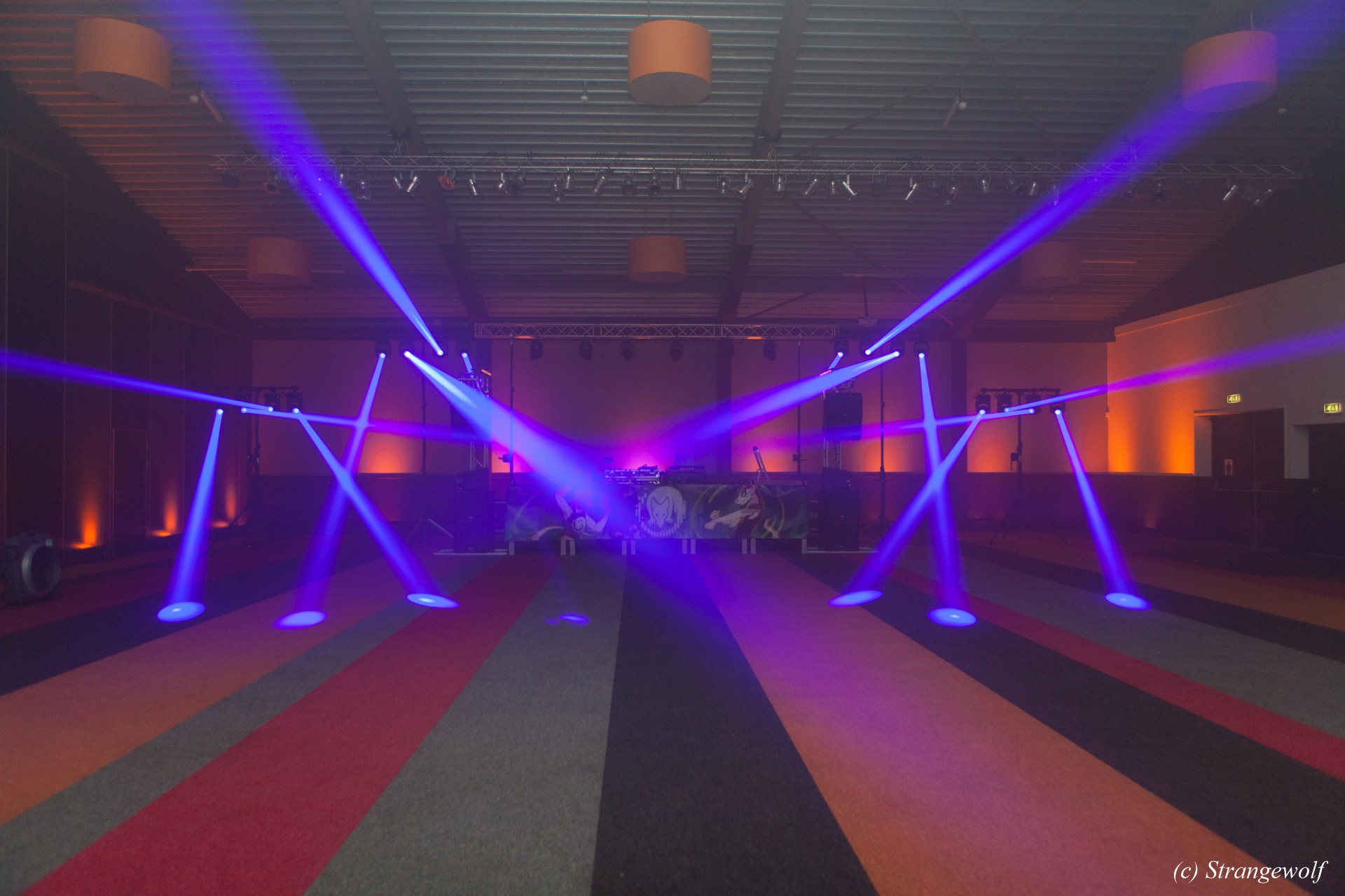 full image IMG_6805-lr19t.jpg