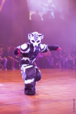 IMG_6524-lr19t.jpg of EF/EF23/