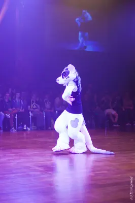 IMG_6349-lr19t.jpg of EF/EF23/