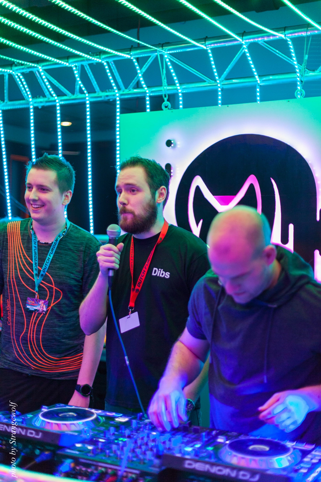 full image IMG_5512-lr16t.jpg