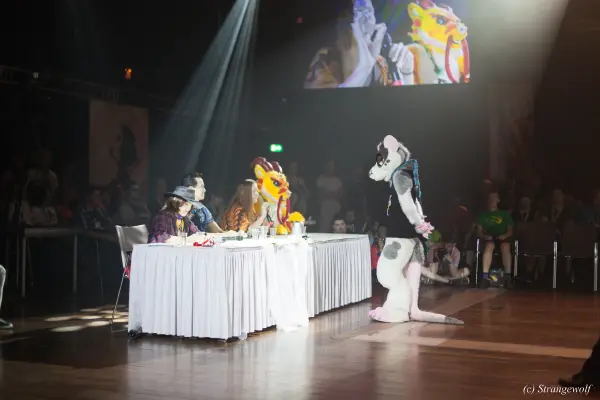 IMG_6377-lr19t.jpg of EF/EF23/