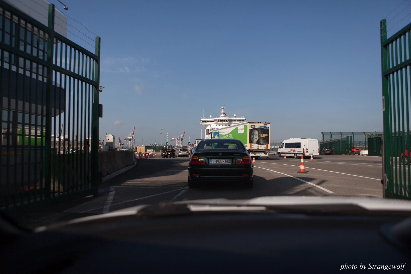 full image IMG_7105-lr16t.jpg