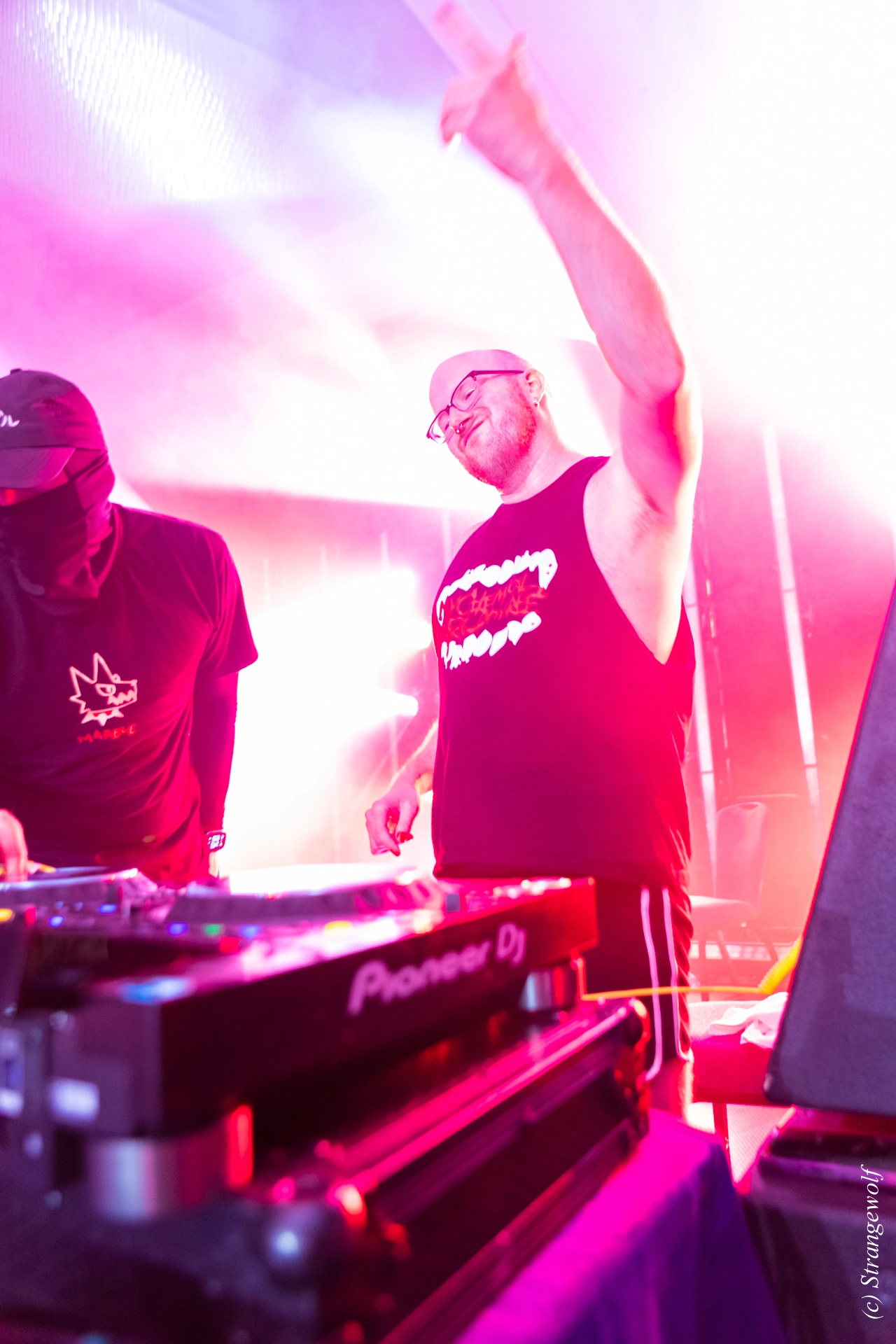 full image 1R3A6527-lr19t.jpg