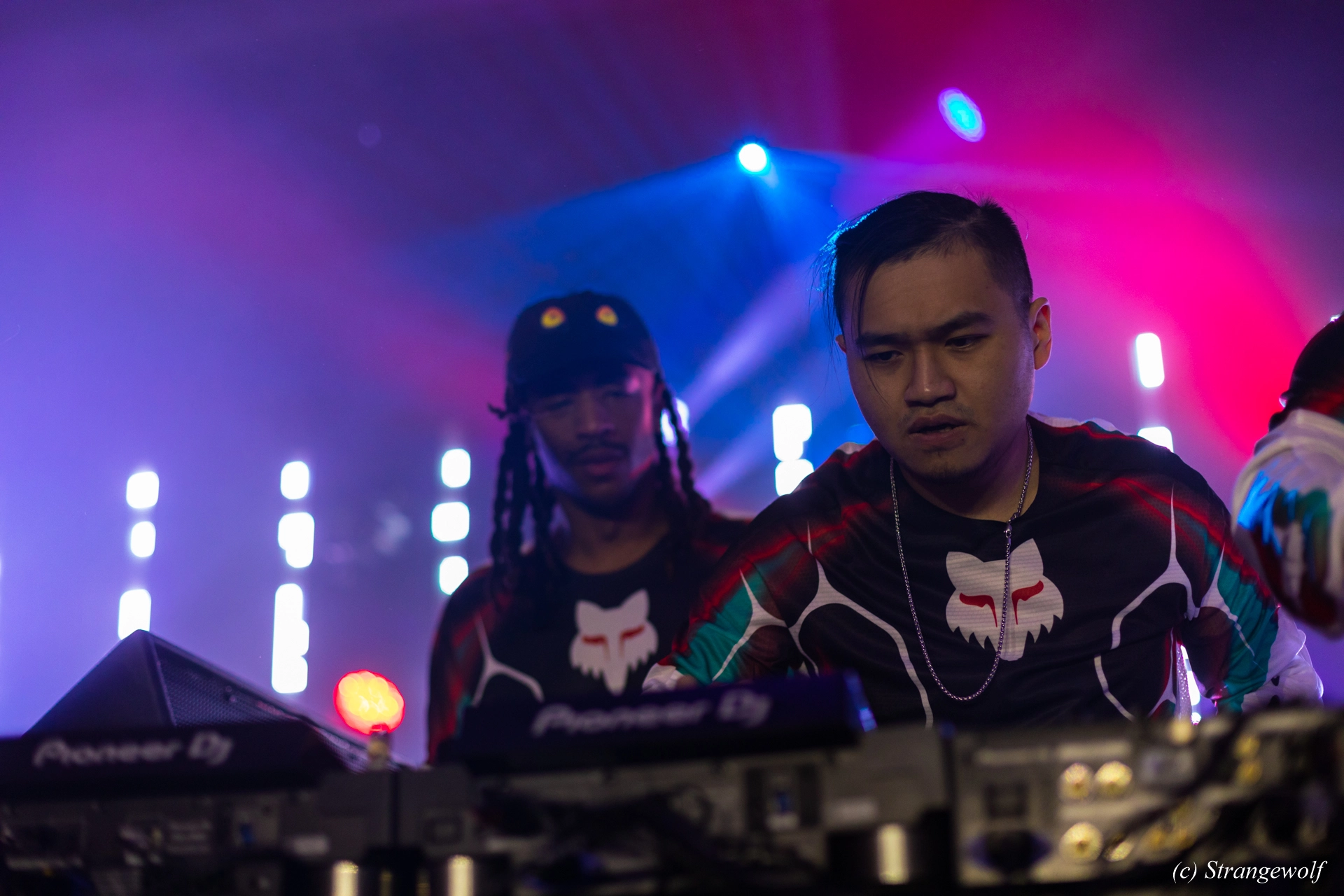 full image 1R3A5926-lr19t.jpg