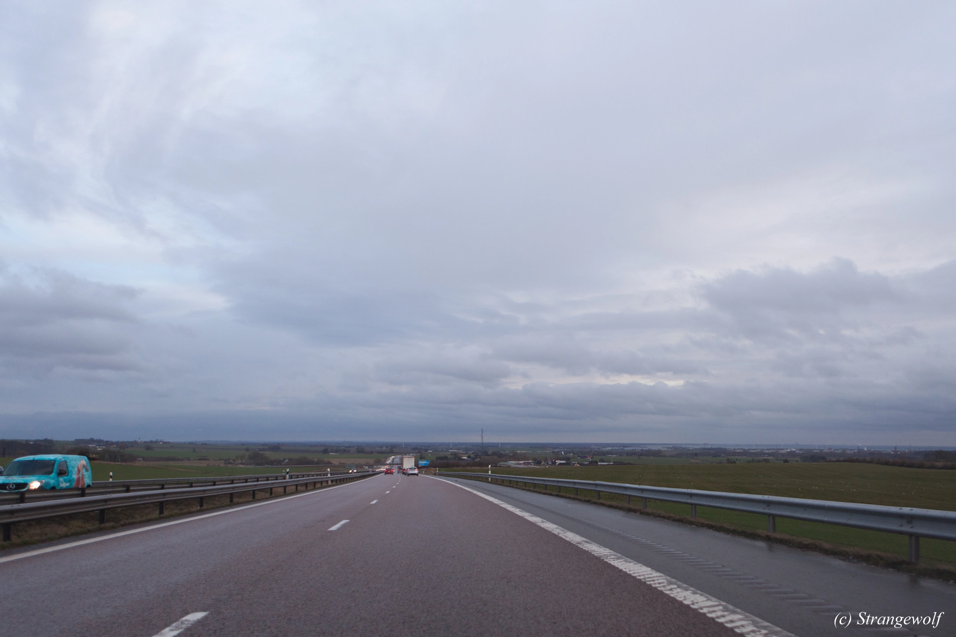 full image IMG_0008-lr19t.jpg