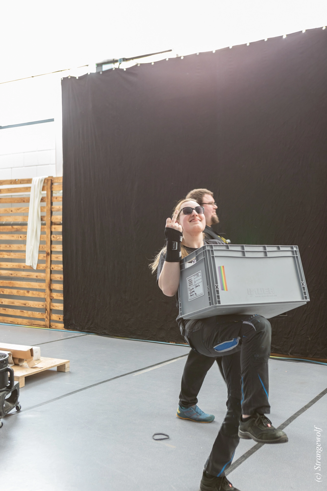 full image 1R3A7490-lr19t.jpg