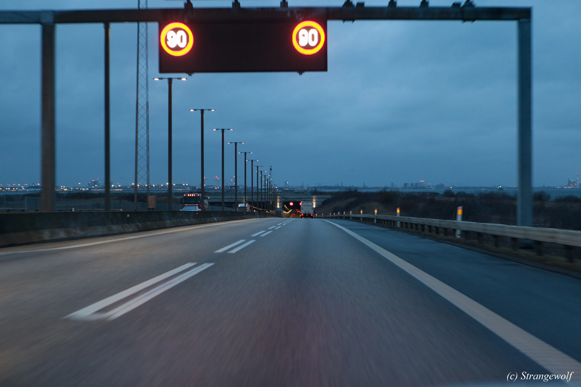 full image IMG_0049-lr19t.jpg