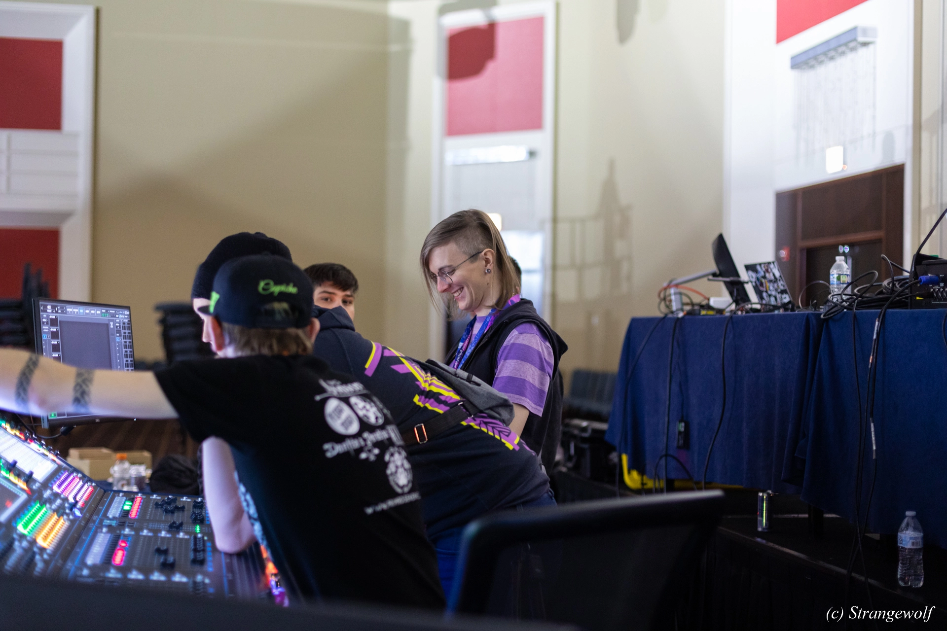 full image 1R3A0147-lr19t.jpg