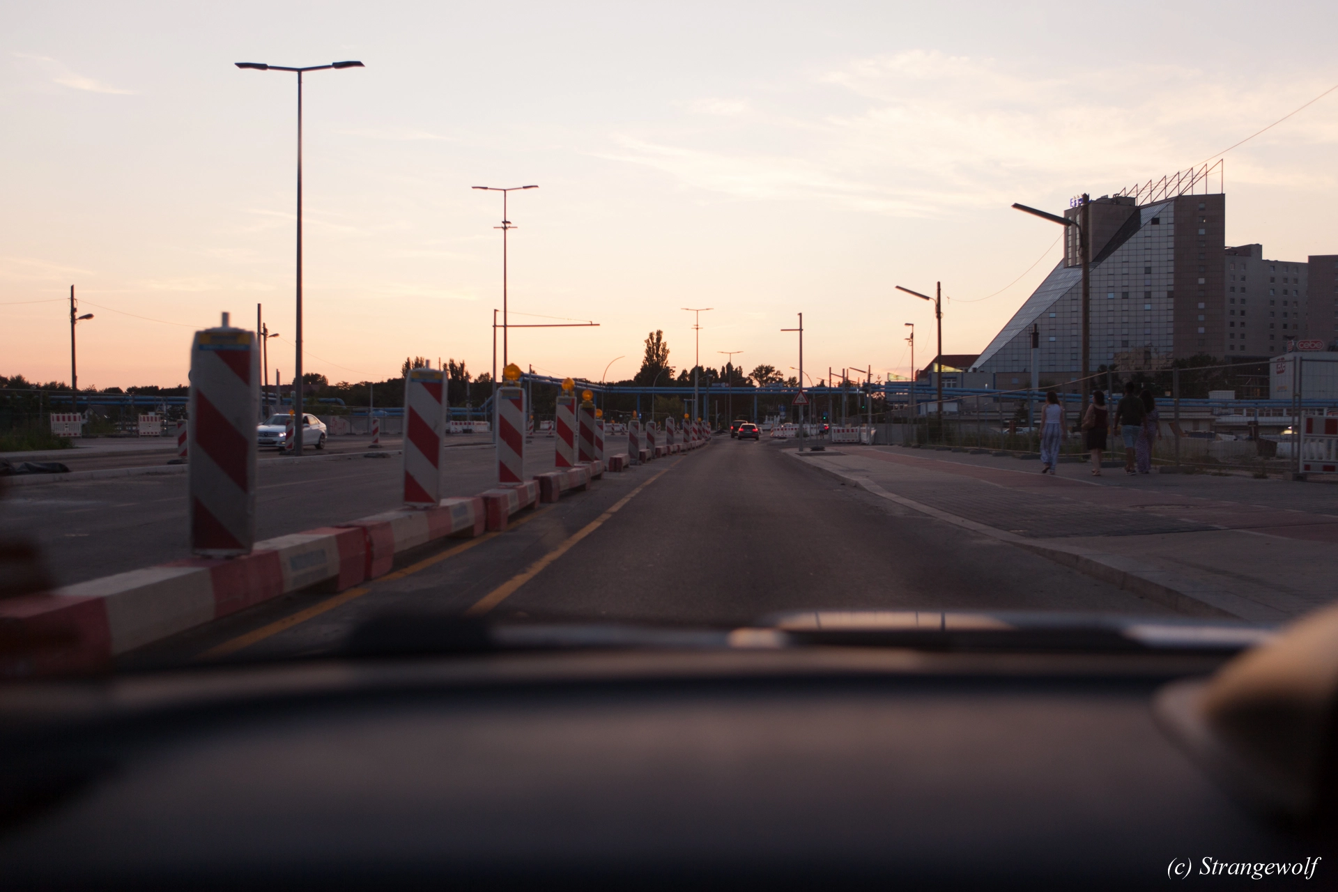 full image IMG_4713-lr19t.jpg