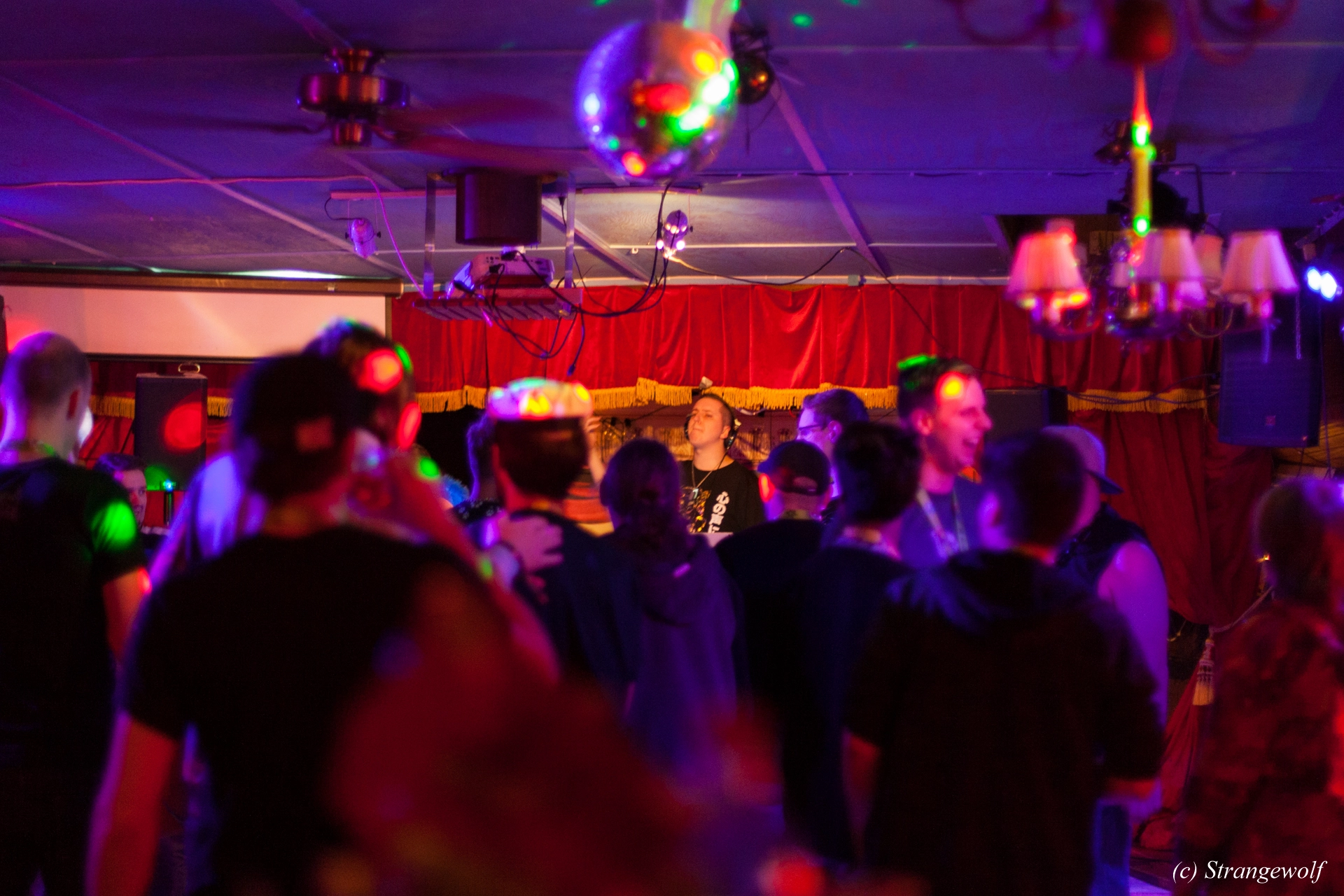 full image IMG_9109-lr19t.jpg